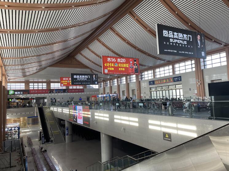 造成戶外LED廣告損壞的原因主要有哪些？